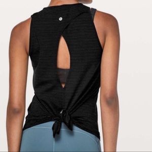 Lululemon open up tank